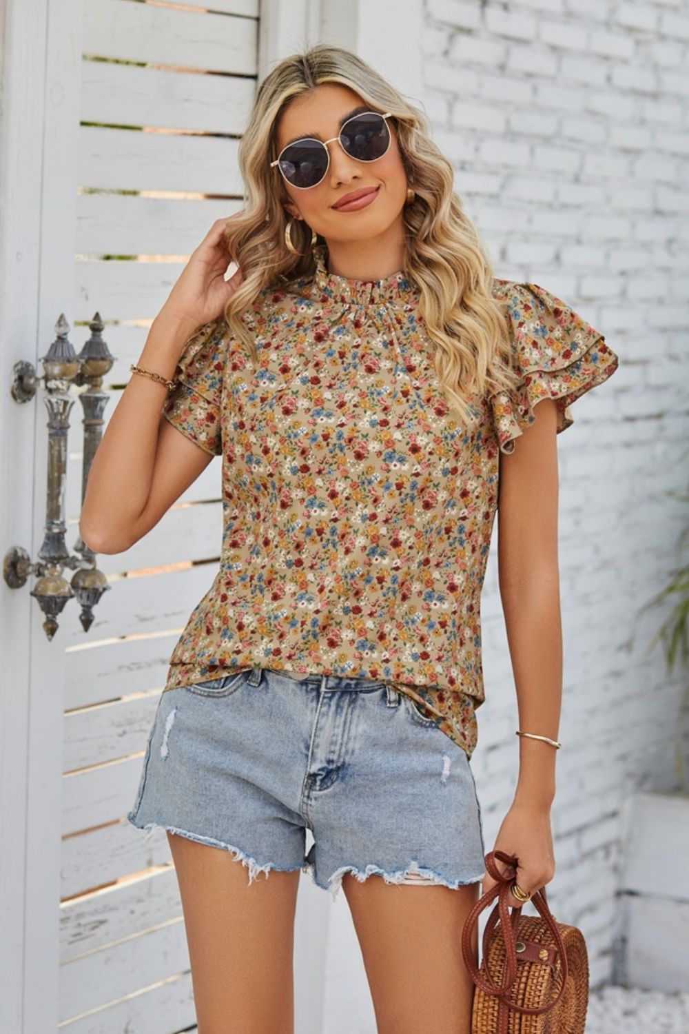 Floral Ruffle Collar Flutter Sleeve Blouse